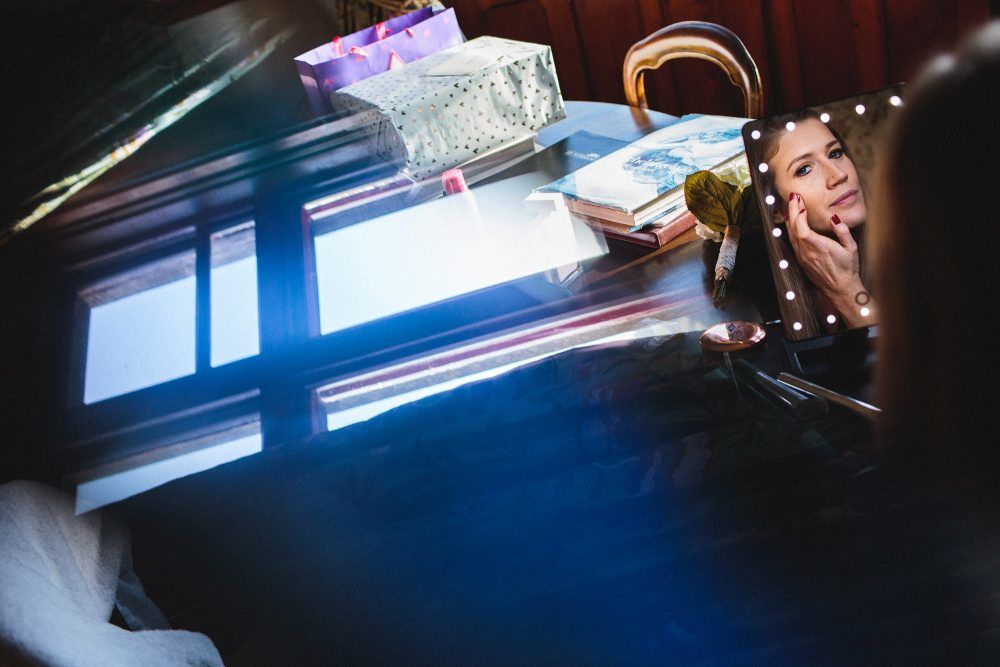 bride getting ready at huntsham court